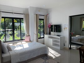 Deluxe Triple Room | Garden view