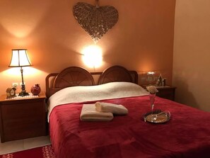 Doppel- oder Zweibettzimmer