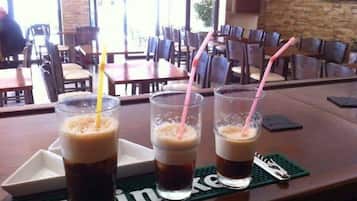 Cafรฉ