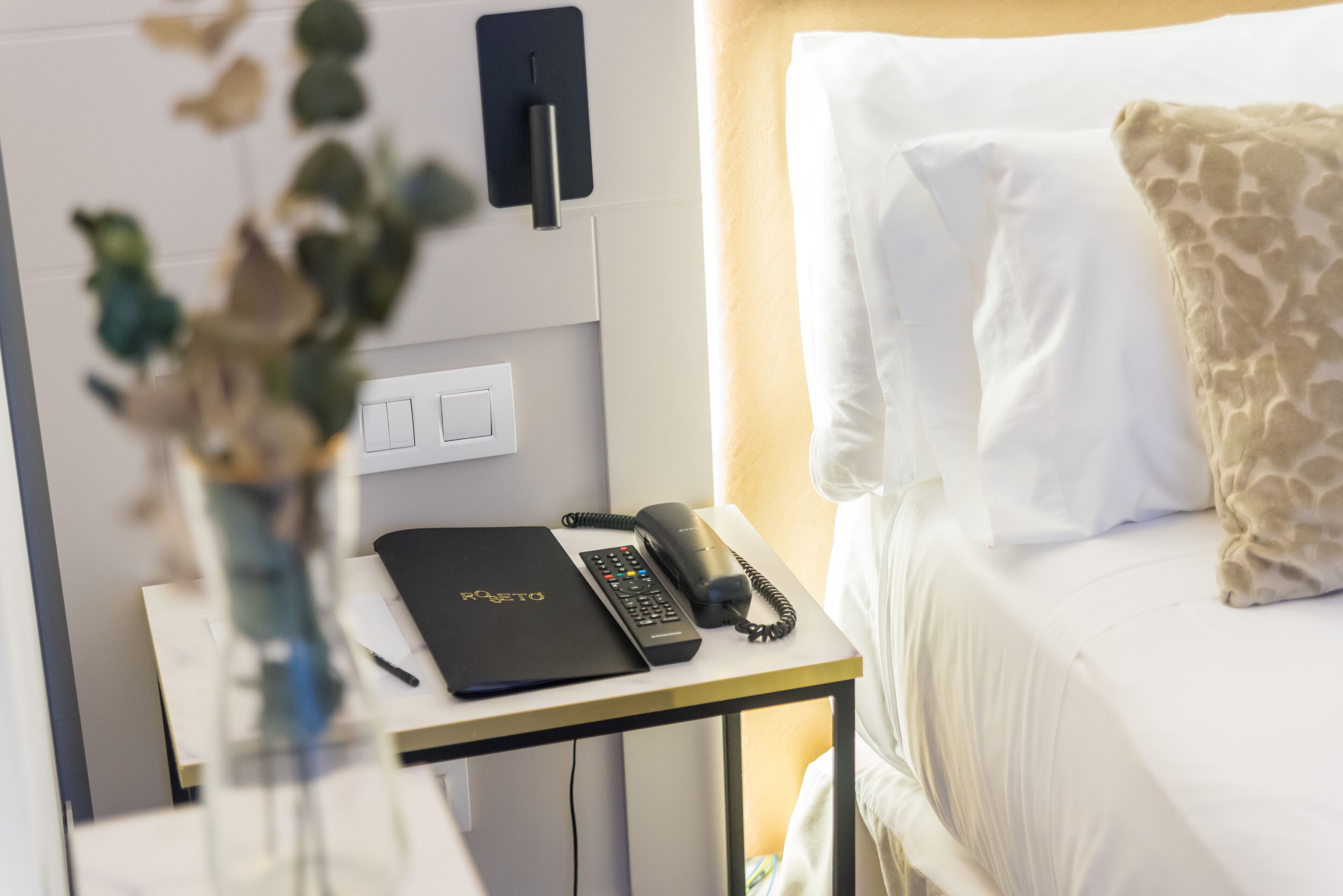 Photo - ICON Rosetó