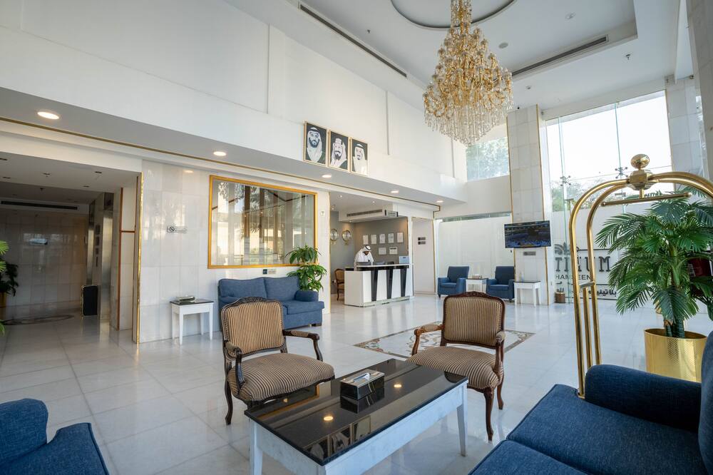 Platinum Alkhamseen Serviced Apartments