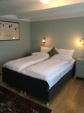 Double Room | Individually decorated, individually furnished, blackout curtains - Sogndalstrand Kulturhotell (Sokndal)