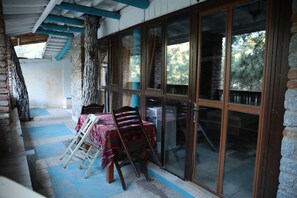 Terrace/patio - Kayserkaya Cottages & Camping (Selçuk)