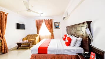 Deluxe Double Room | 1 bedroom, in-room safe, iron/ironing board, free WiFi