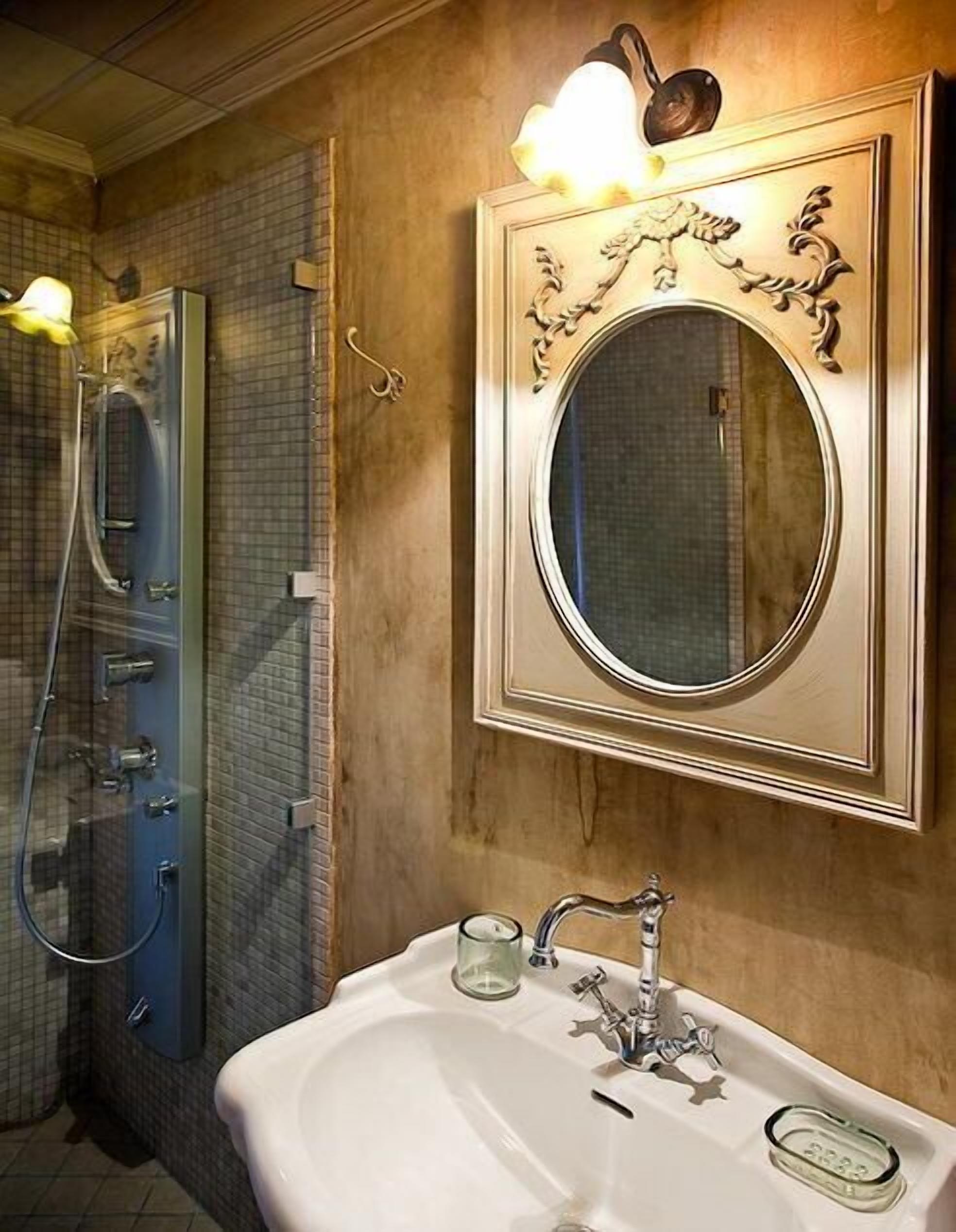 deluxe apartment, balcony | bathroom | free toiletries, hair dryer, bathrobes, slippers