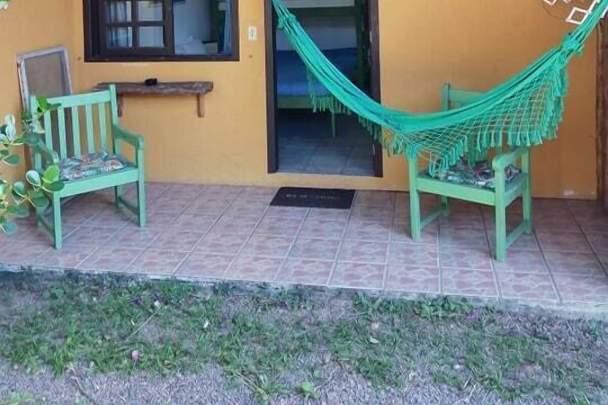Minibar, free WiFi, bed sheets