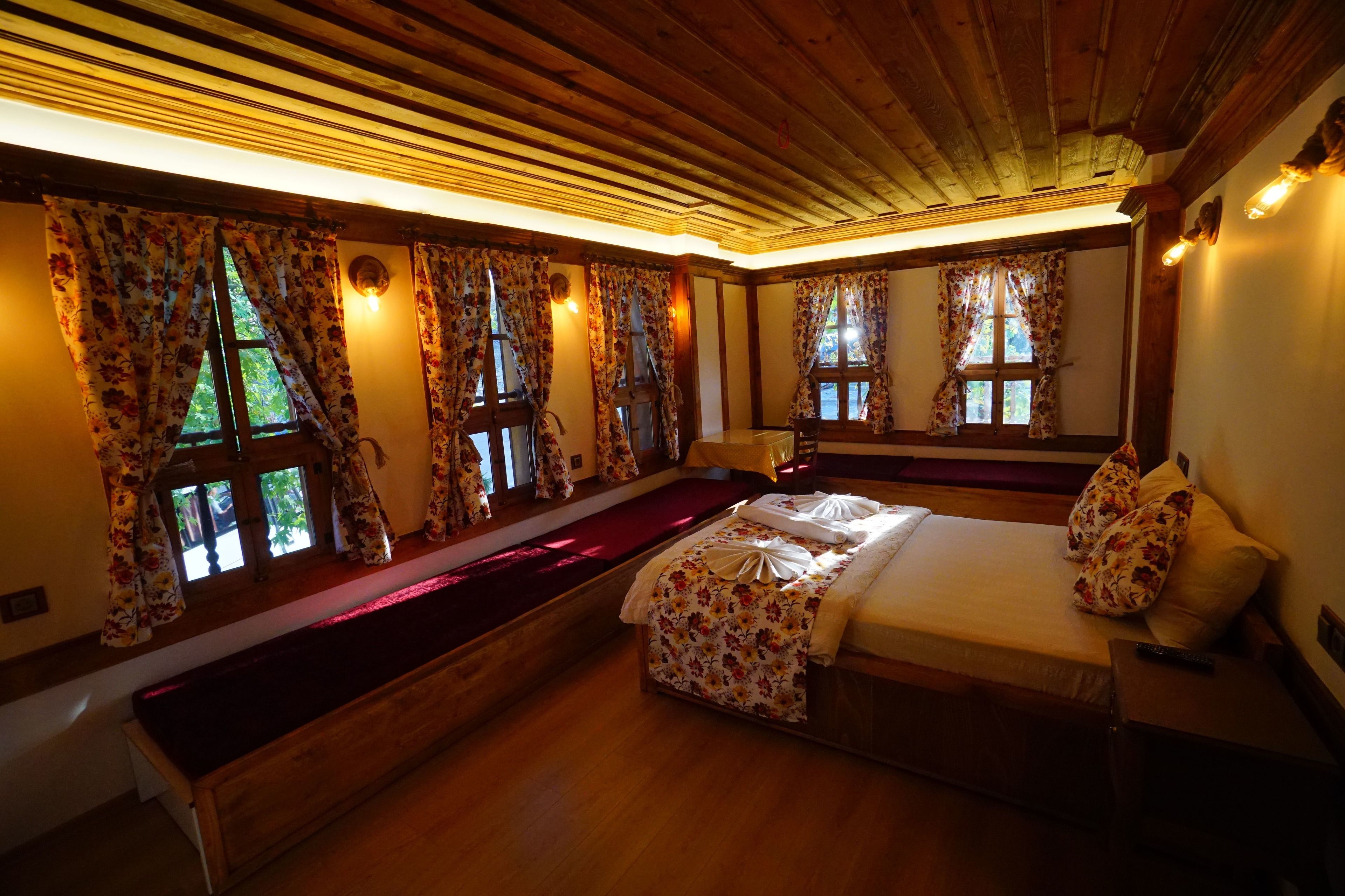 premium bedding, minibar, desk, iron/ironing board