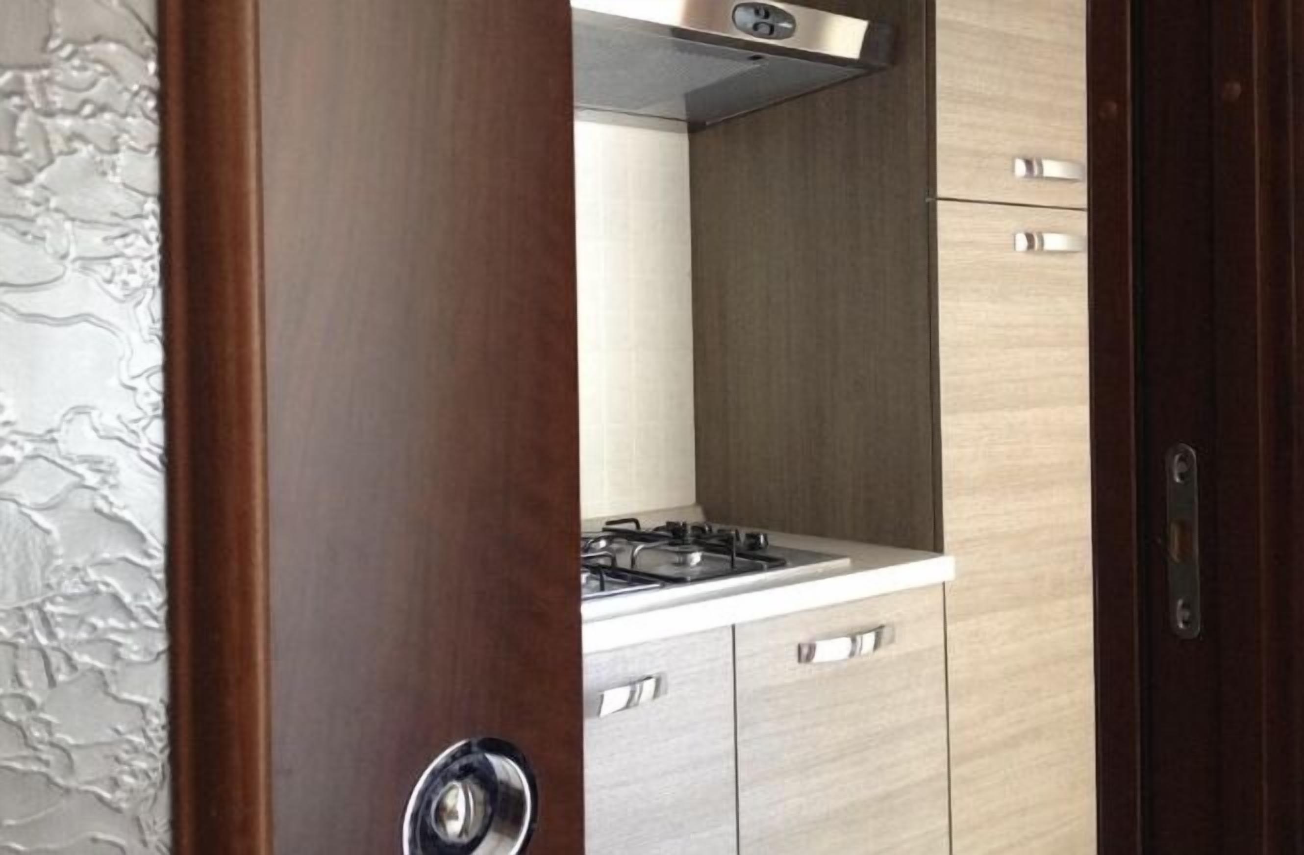 Phòng Suite dành cho gia đình, 2 phòng ngủ | Bếp riêng | Tủ lạnh, lò nướng, bếp nấu, dụng cụ pha cà phê/trà 