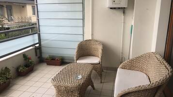 Familien-Suite, 2 Schlafzimmer | Terrasse/Patio