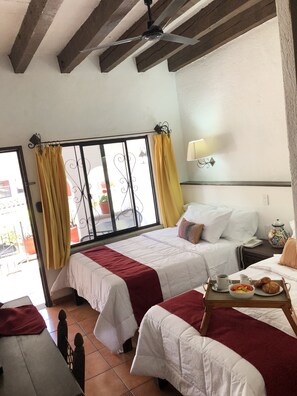 Bureau, Wi-Fi gratuit, draps fournis