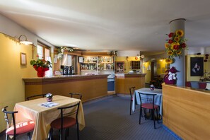 Bar (a l'allotjament)