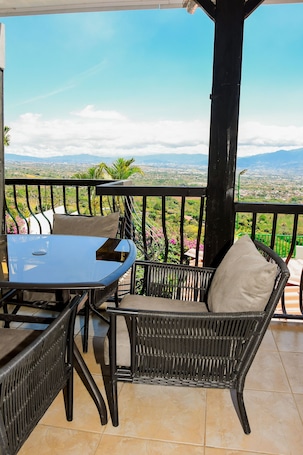 Exterior. Loma Tranquila