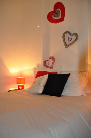 1 bedroom, desk, blackout curtains, rollaway beds