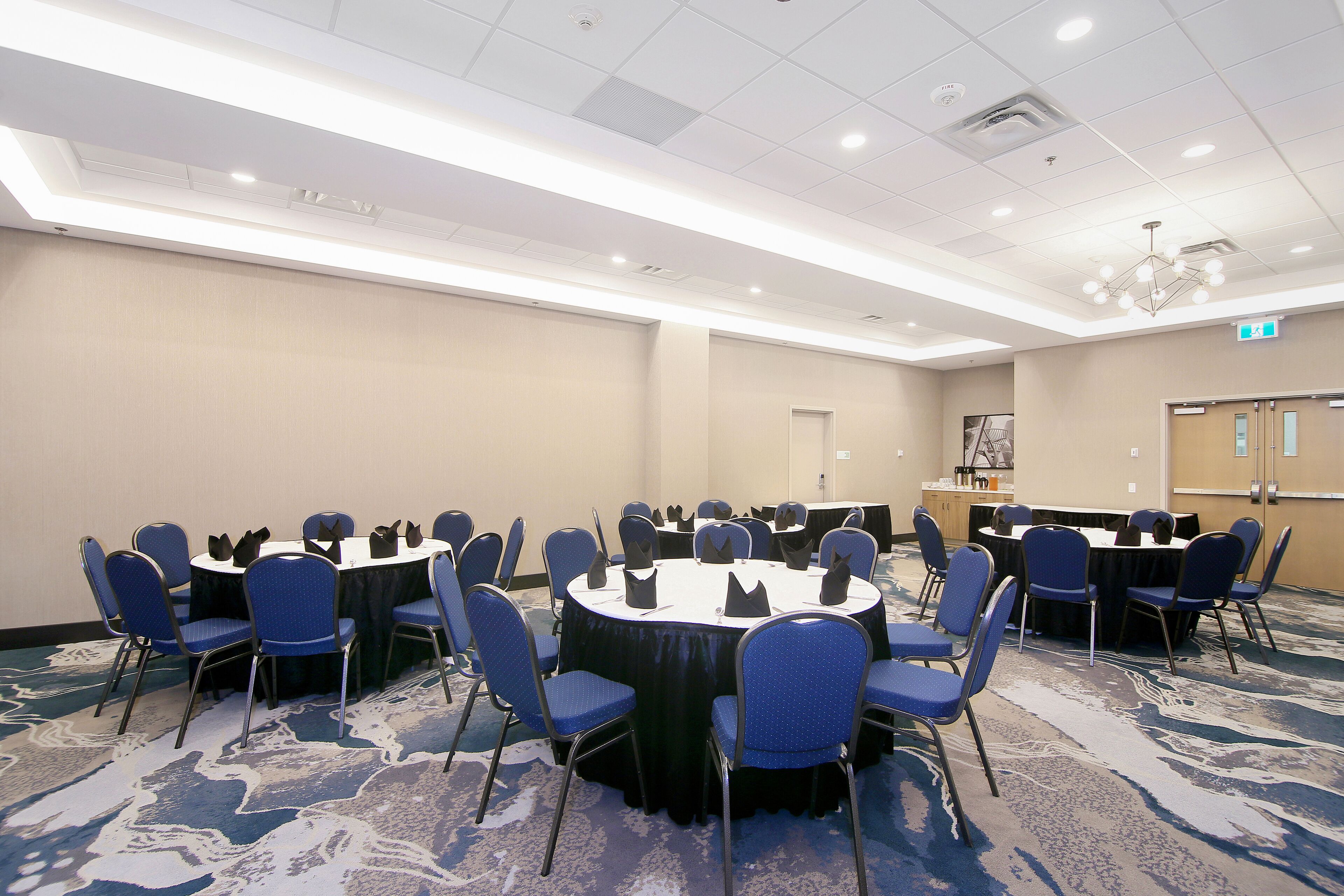 Foto - Holiday Inn Hotel & Suites Calgary Airport North by IHG