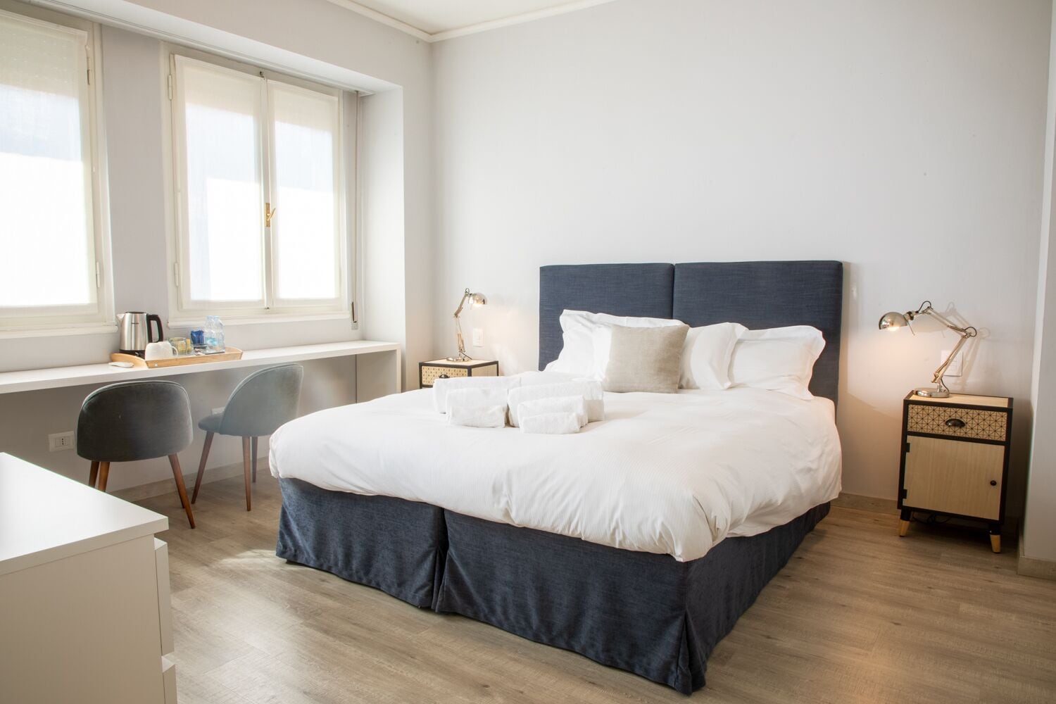 普通套房 | 高級寢具、書桌、免費無線上網