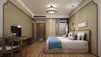 Minibar, in-room safe, desk, free WiFi