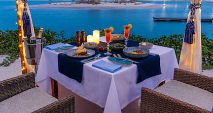 The Ritz-Carlton Ras Al Khaimah, Al Hamra Beach