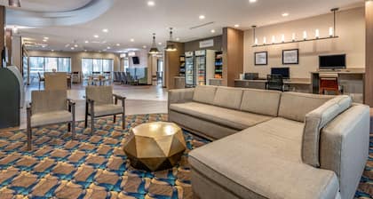 Comfort Suites Fort Lauderdale Airport & Cruise Port