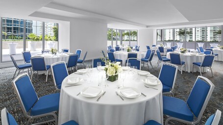 Hyatt Centric Brickell Miami - Image 33