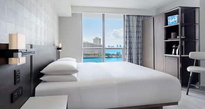 Hyatt Centric Brickell Miami
