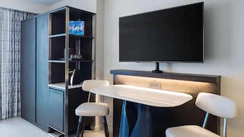 1 bedroom, down comforters, in-room safe, desk at Hyatt Centric Brickell Miami