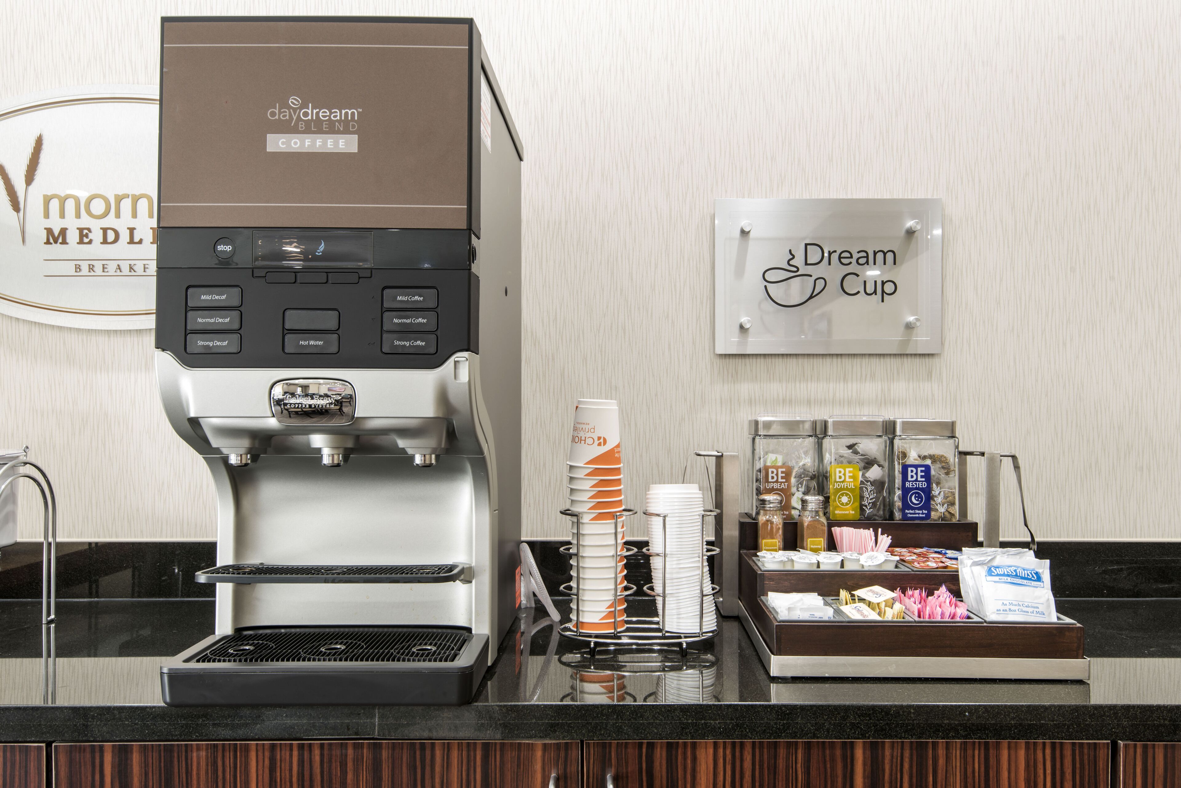 free daily continental breakfast