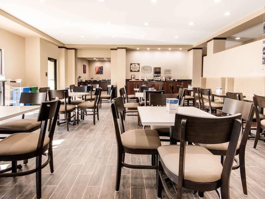 Free continental breakfast