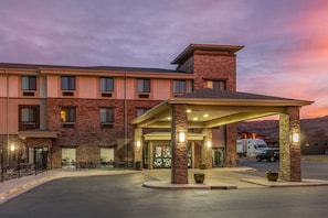 Exterior - Sleep Inn & Suites Moab near Arches National Park (Moab)