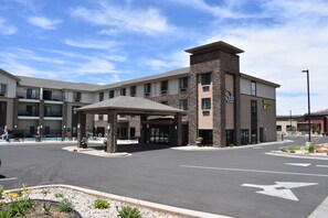 Exterior - Sleep Inn & Suites Moab near Arches National Park (Moab)