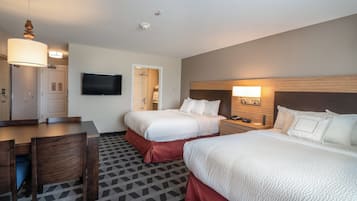 开间, 2 张大床, 无烟房 | 1 多间卧室、客房内保险箱、特色家居、办公桌