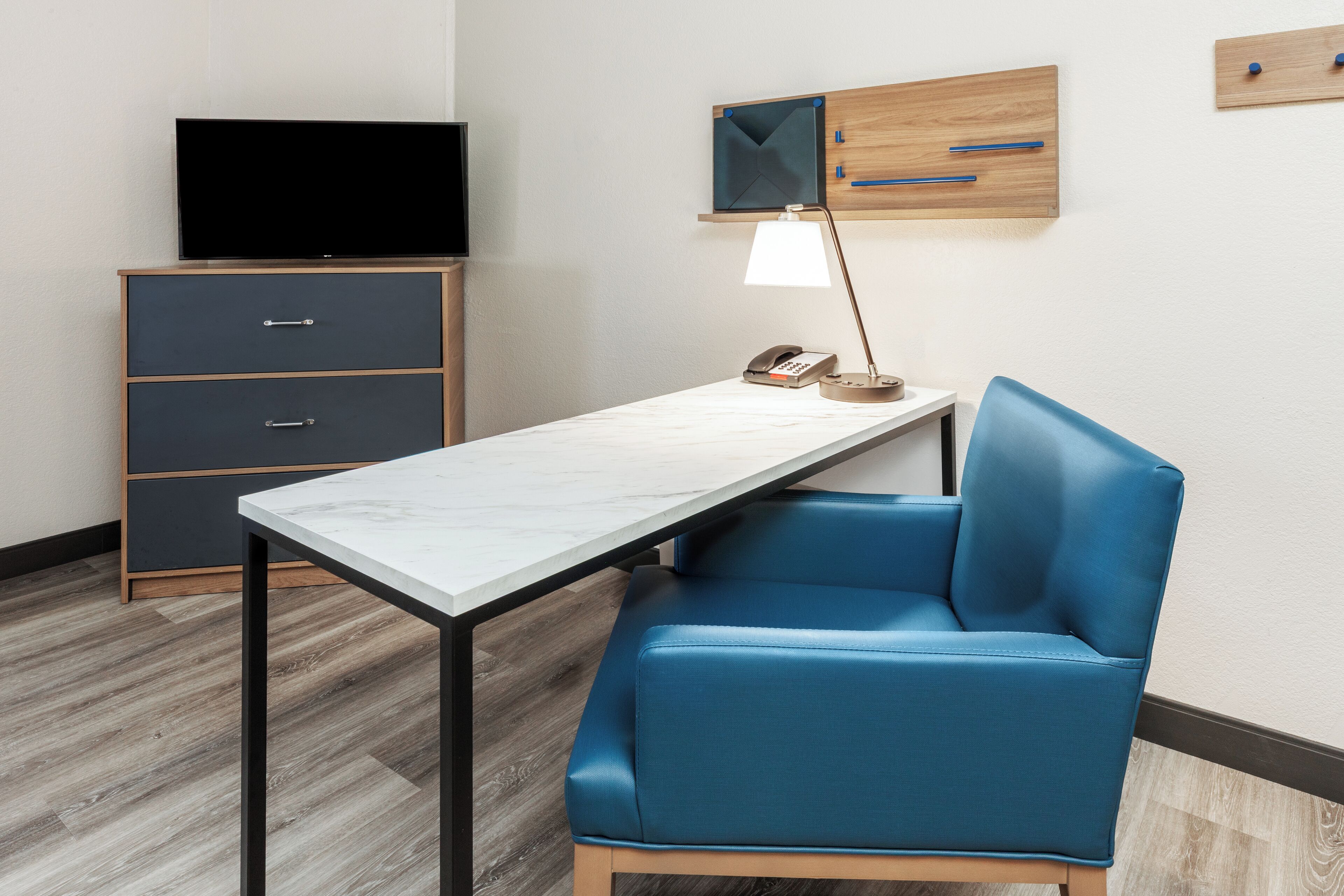 Desk, free WiFi, bed sheets