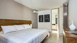 Apartamento superluxo, 2 quartos | 1 quarto, ferros/tábuas de passar roupa, berços grátis