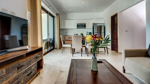 Living room - Lunata apartment 101-2 bedrooms sleeps 4 (Tulum)