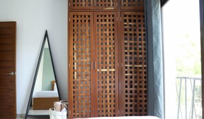 Departamento, 2 habitaciones, vista al jardín | 2 habitaciones, escritorio, cunas gratuitas y wifi gratis 