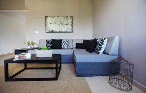 Living room - Tony Condo 2 bedroom sleeps 4 (Tulum)