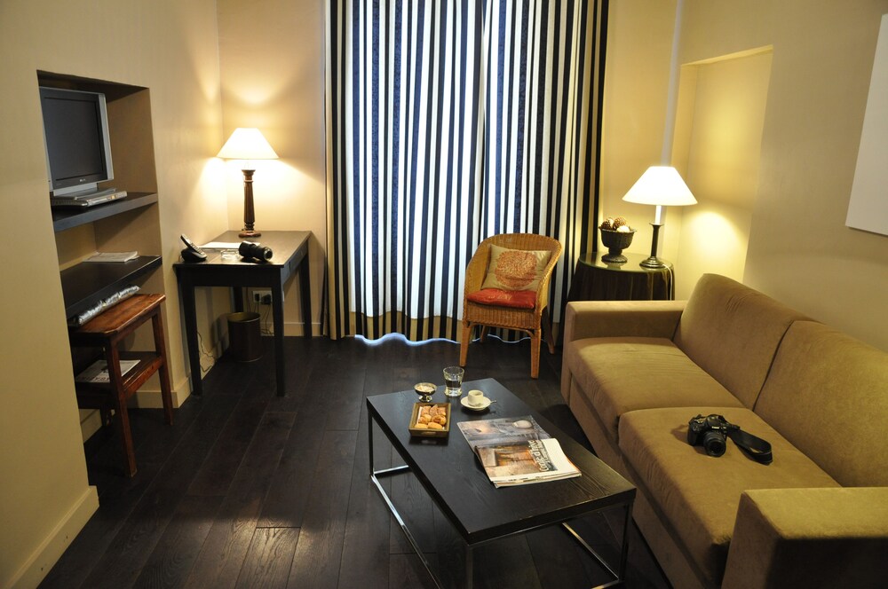 Hôtel Central Bastia by null