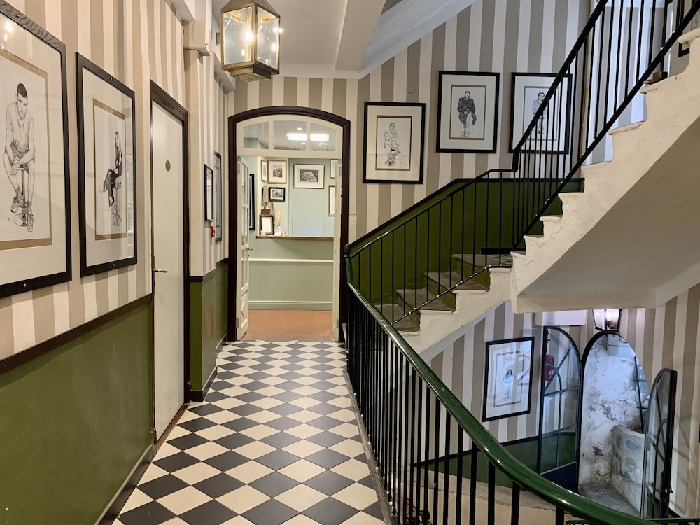 Photo of Hôtel Central Bastia