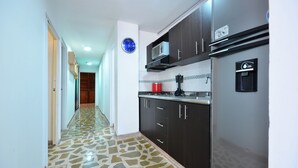 Apartamento con balcon 3 habitaciones 201 B | Private kitchenette