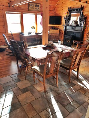 Dining - Unique Log Cabin in a Private White Mountain Setting with Spectacular Views (Carroll)