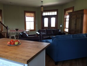 Smart TV, DVD player, foosball, table tennis