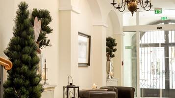 ๋ด๋ถ ์
๊ตฌ