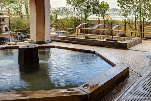 Waraku Onsen Nihon no Yado Notoraku