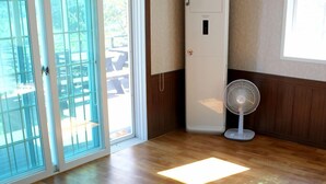 Studio (1-Room) - Yokjido Solguji Pension (Tongyeong)