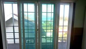 Room (2-Room) | Living area - Yokjido Solguji Pension (Tongyeong)