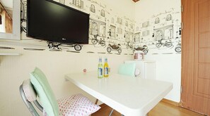 Room (Couple Bed) | Room amenity - Bangpo Sea Pension (Taean)