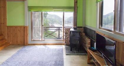 Taegisan Morning Birdcall Pension