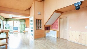 Unclassified image, 3 of 38, button - Hoengseong Cheongtaesan Healing Pension (Hoengseong)