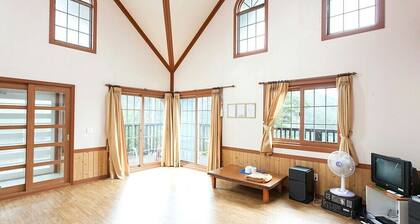 Hoengseong Cheongtaesan Healing Pension