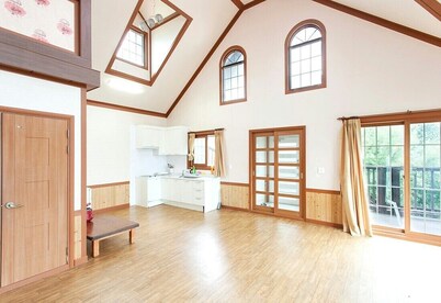 Hoengseong Cheongtaesan Healing Pension