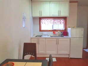 Fridge, microwave, stovetop, rice cooker - Pyeongchang Glade 700 Pension (Pyeongchang)